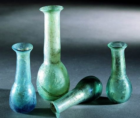 senovines stiklo vazos vitrazai